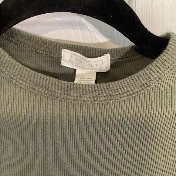 Full Tilt - Olive Green Ribbed T-Shirt - Sz Small - Picture 3 of 4